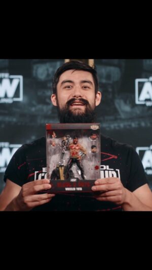 Paul Gruber Instagram - Wheeler Yuta (Forged In Combat) @AEW Blood & Guts Ringside Exclusive is NEW IN STOCK! 🩸

Yuta’s accessories include an alternate non-bloody head, black-and-yellow fabric entrance jacket, alternate bloody hands, and the first-ever #ROH Pure Championship Belt!

Shop now at Ringsid.ec/WheelerYutaExclusive

#RingsideCollectibles #WrestlingFigures #RingsideExclusive #AEW #Jazwares #AllEliteWrestling #AEWRampage #AEWDynamite #AEWCollision #WheelerYuta #BloodAndGuts #BCC #BlackpoolCombatClub #RingOfHonor