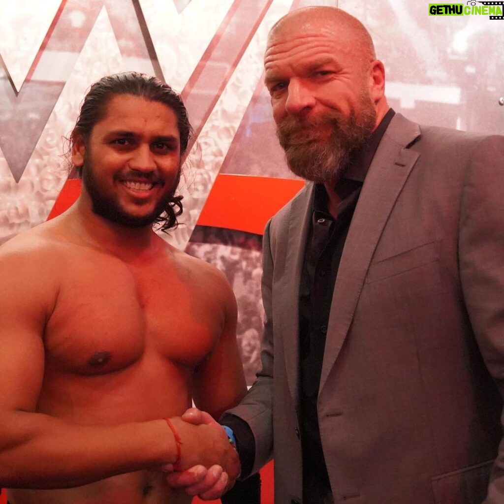 Paul Michael Lévesque Instagram - Through life’s difficulties, Guru Raaj has never stopped working to achieve his dream for him and his family. Tonight was a major step in that direction. Congratulations. #WWESuperSpectacle