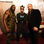 Paul Michael Lévesque Instagram - On the stage or from the top rope. Massive respect to @badbunnypr for his performance at the #RoyalRumble and a shout-out to @bookertfivex for looking ready another in-ring run!!! #CanYouDigThat #BookerT @wwe