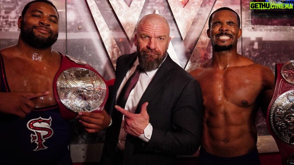Paul Michael Lévesque Instagram - ‪Swagger and TAG TEAM GOLD like nobody can... congratulations to @MontezFordWWE and @adawks_cog on winning the #Raw Tag Team titles! #WeAreNXT ‬@wwenxt