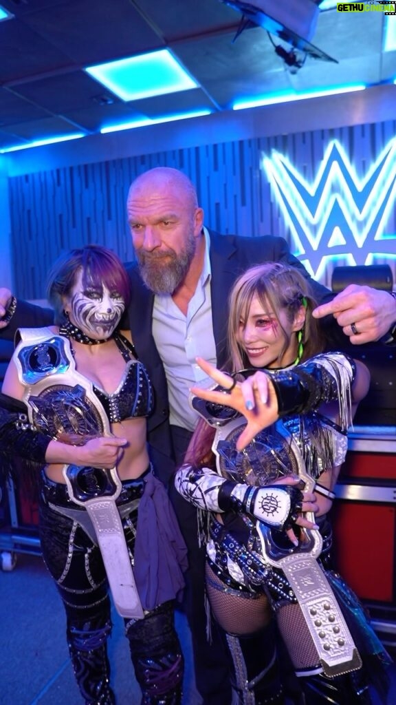 Paul Michael Lévesque Instagram - The #KabukiWarriors continue to be a force that nobody is ready to reckon with… Congratulations to your NEW @wwe Women’s Tag Team Champions, @wwe_asuka and @official_kairi. #SmackDown