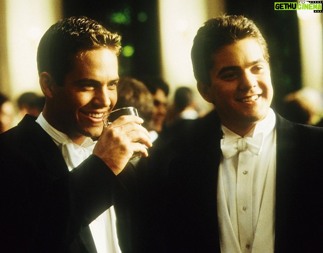 Paul Walker Instagram - “I think that the character of Caleb wants to be like Luke. You know, everything was handed to Caleb, he never had to work for anything. He was born with a silver spoon in his mouth.” - Paul on his character #TheSkulls #FBF #TeamPW