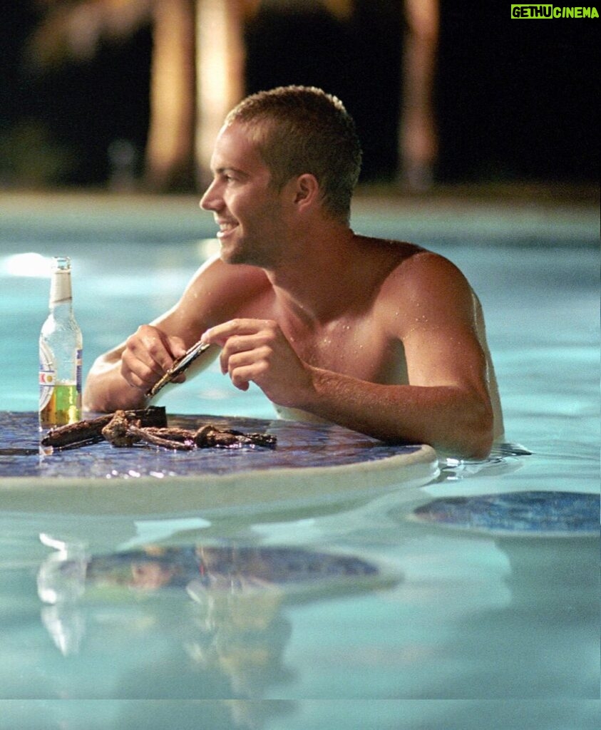 Paul Walker Instagram - How many times have you seen #IntoTheBlue? #SummerVibes #FBF #TeamPW