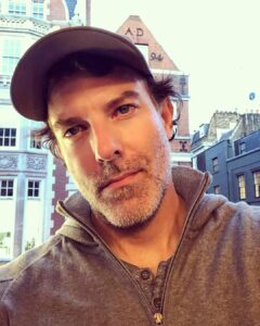 Paul Walling Instagram - Fifty shades of London 🇬🇧... and seventy-three filters. Noël Coward Theatre