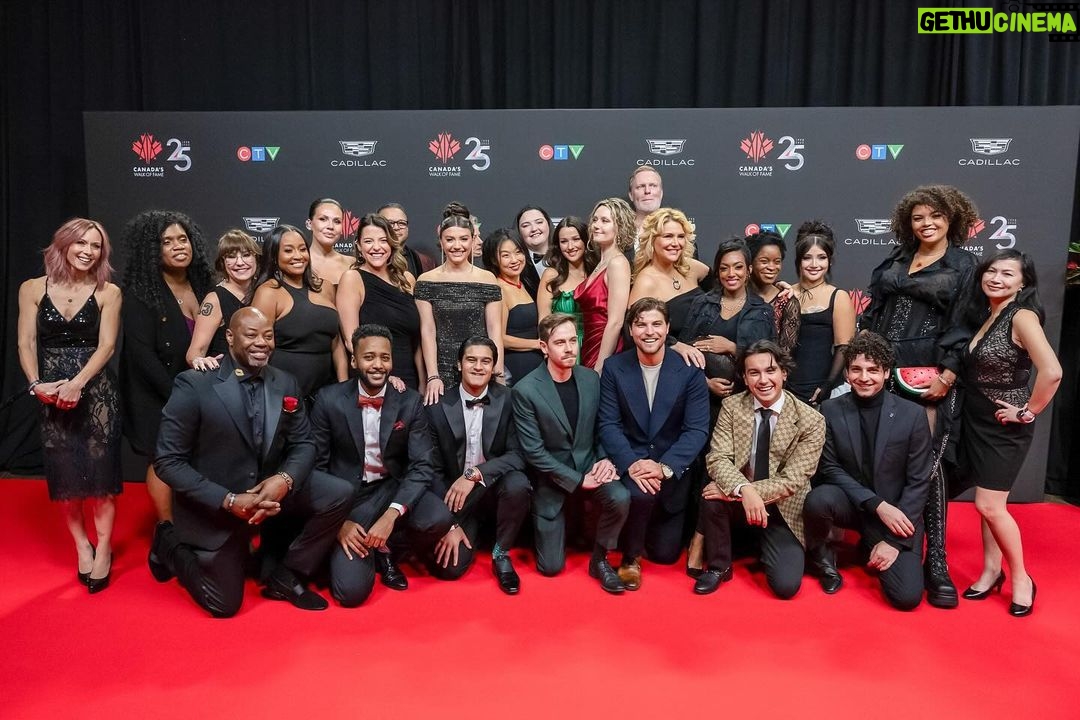 Paula Brancati Instagram - Such a special night celebrating @degrassi’s legacy at @cwofame this weekend. It was an honour to be part of a show that means so much to so many people. A very big congrats to Linda Schuyler & @stephenstohn and the entire Degrassi family ❤️ 📸 @georgepimentel1 HMU @melaniequiggmakeup Styled by @sophie.duguin Jewellery @emilykowalik
