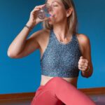 Paula Lobo Antunes Instagram - Já praticaram exercício hoje? Para um estilo de vida saudável, é importante praticarmos exercício regularmente! No entanto é também necessária uma alimentação equilibrada, que deve ser complementada com os suplementos alimentares adequados, não acham? Centrum Movimento e Força, é adequado para manter o movimento e saúde das articulações, assim como contribui para a mobilidade. O importante é sentirmo-nos bem, e fortes! Toma recomendada: 1 cápsula por dia a tomar com água, de preferência durante uma refeição #Centrum #CentrumMovimentoEForça Pub