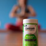 Paula Lobo Antunes Instagram - Já praticaram exercício hoje? Para um estilo de vida saudável, é importante praticarmos exercício regularmente! No entanto é também necessária uma alimentação equilibrada, que deve ser complementada com os suplementos alimentares adequados, não acham? Centrum Movimento e Força, é adequado para manter o movimento e saúde das articulações, assim como contribui para a mobilidade. O importante é sentirmo-nos bem, e fortes! Toma recomendada: 1 cápsula por dia a tomar com água, de preferência durante uma refeição #Centrum #CentrumMovimentoEForça Pub