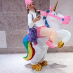 Paula Lobo Antunes Instagram – Doçura ou Travessura 👻 
Princess and the Unicorn 👸🏼 🦄 

Now for the kiddie version…🎃