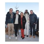 Pauline Clément Instagram – 🤍 Jumeaux mais pas trop 🤍 
Prix du public au @festivalpedhuez 🌨
🚡
On a tourné en pleine canicule avec @ahmed_sylla & @bertrand_usclat et on a reçu un prix dans la neige☃️

Merci à @olivierducray & @wilmeance de m’avoir donné un rôle de fille brillante qui a fait de grandes études alors que j’ai pas le bac. 😘❄️

#fah2022 #festivalalpedhuez Festival de l’Alpe d’Huez
