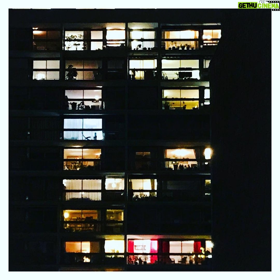 Pauline Clément Instagram - 🌜 Confinement / saison 2 🌛