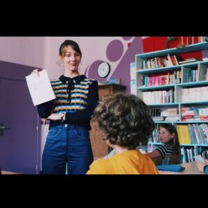 Pauline Clément Instagram - 🦹Les Blagues de Toto, c’est mercredi au cinéma ! 🦹 
.
Avec @gavrildartevelle_officiel @anne_marivin @loiclegendre @guillaumedetonquedecoff @zyram1 @barbarabolotner @isabellecandelier @jean_francois_cayrey @celinejorrion et pleins d’autres que je trouve pas sur Instagram ... 🎥 @pascal_bourdiaux 
.
😘