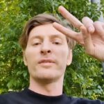 Pavel Volya Instagram - Ребята, делюсь напоминанием. Впереди концерты и сейчас идет предпродажа билетов на Яндекс Афише. До 7 сентября подписчики Яндекс Плюс могут приобрести билеты со скидкой 15%. Итак, список городов: ◾️7 и 8 октября — Нижний Новгород, КЗ Юпитер ◾️29 октября — Новосибирск, Локомотив-Арена ◾️3 ноября — Челябинск, ДС Юность ◾️25 ноября — Красноярск, Гранд Холл Сибирь ◾️27 ноября — Иркутск, ДС Труд ◾️6 декабря — Пермь, СК им. Сухарева ◾️15 декабря — Екатеринбург, ККТ Космос Также не забываем про большие концерты в Москве и в Питере: ◾️1 декабря — Санкт-Петербург, СК Юбилейный ◾️9 и 12 декабря — Москва, Crocus City Hall Все билеты на pavelvolya.com До встречи в залах! erid: Kra23eR8G Реклама. ИП Томчук М.Э. ИНН: 502012806314