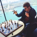 Pavel Volya Instagram - Это «Выжить в Дубае». Это полуфинал. Сегодня узнаем имена финалистов, кто поборется за главный приз в 10 миллионов рублей. Ждём вас в 19:00 на ТНТ! Dubai, United Arab Emirates