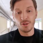 Pavel Volya Instagram - В начале лета попал в топ-10 рейтинга доверия россиян «Ромир», до сих пор получаю поздравления. Все это оказалось для меня неожиданным, но очень приятным. Долго не писал и не говорил об этом, стеснялся. Но сейчас хотел бы просто поблагодарить всех вас. Спасибо за доверие!