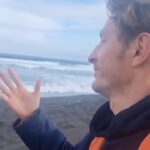 Pavel Volya Instagram - Наше путешествие продолжается. С нашим «Есениным» от @volyawear в новом цвете. Лиса, суслики, океан и новое восхождение. Просто невероятно. Камчатка