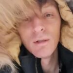 Pavel Volya Instagram - Приехали затариваться новогодними подарками в наш @vsegazin.ru в ТЦ «Афимолл». Ждём вас в гости в наших магазинах! А их уже четыре: в ТЦ «Афимолл» и ТЦ «Авентура» в Москве, и в ТЦ «Коллаж» и в ТЦ «Сан и Март» в Пензе. Все, кто из других городов, велком на наш сайт VSEGAZIN.RU и на маркетплейсы. Доставляем по всей стране! erid: 2VtzqvL6r3n Реклама. ООО «ВСЕГАЗИН». ИНН 9731102364 Афимолл Сити