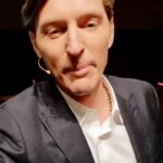 Pavel Volya Instagram – Финальный город тура. Екатеринбург, спасибо за концерт! 
Спасибо всем, кто был в залах в каждом городе. Это было классно! С Наступающим! До встречи в новом году!