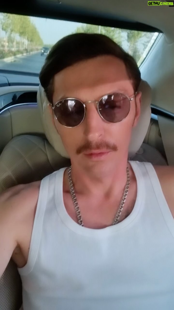 Pavel Volya - 50.6K Likes - Фредди Меркьюри и Бейонсе передают вам привет из Самарканда
#выжитьвскмарканде