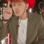 Pavel Volya Instagram - Новый сезон @comedyclubru продолжается! Включай ТНТ сегодня в 21:00!