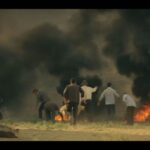 Pedram Sharifi Instagram – 🎥
اسمت رو میذاشتیم رو مُرده زنده می شد . . .
رونمایی از تیزر جدید «بی همه چیز»
.
تازه ترین تیزر فیلم سینمایی «بی همه چیز» به کارگردانی محسن قرایی و تهیه کنندگی جواد نوروزبیگی همزمان با آغاز هفته دوم اکران رونمایی شد.
.
«بی همه چیز» فیلم تحسین شده منتقدان و مخاطبان در سی و نهمین جشنواره فیلم فجر است که در ۱۴ بخش کاندید دریافت جایزه بود. این فیلم در هفته ابتدایی اکران با استقبال خوب مخاطبان رو به رو شده و نظرات مردمی نسبت به فیلم بسیار مثبت بوده است.
.
پرویز پرستویی، هدیه تهرانی، هادی حجازی فر، باران کوثری، مهتاب نصیرپور، پدرام شریفی، لاله مرزبان، بابک کریمی، فرید سجادی حسینی، خسرو پسیانی، زهیر یاری، مهدی صباغی، عیسی یوسفی پور، عرفان ناصری، نسیم فروغ، محمدمهدی بخشی گروه بازیگران فیلم را تشکیل می دهند.
.
سرمایه گذاری «بی همه چیز» را امید اخباراتی بر عهده داشته است. برای تهیه بلیت هم اکنون به سایت سینماتیکت، ایران تیک و گیشه ۷ مراجعه کنید.
.
ساخت تیزر: کیومرث بیک زند