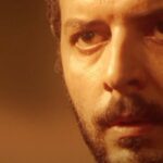 Pedram Sharifi Instagram - 🎥 همزمان با پخش قسمت ۱۹ «می خواهم زنده بمانم» موزیک ویدیو #یک_نفس_آرزوی_تو رونمایی شد . آواز: همایون شجریان آهنگ : سعید فرج پوری تنظیم: غلامرضا صادقی شعر: کمال جعفری امام زاده . نوازندگان: سه تار : همایون شجریان سنتور: مهیار طریحی گیتار : نوید زمردی اجرای سازهای الکترونیک، ضبط، میکس و مسترینگ : غلامرضا صادقی تدوین : مسعود رفیع زاده . قسمت جدید این سریال را به‌کارگردانی #شهرام_شاه‌حسینی و تهیه‌کنندگی #محمد_شایسته، هم اکنون در فیلیمو ببینید.