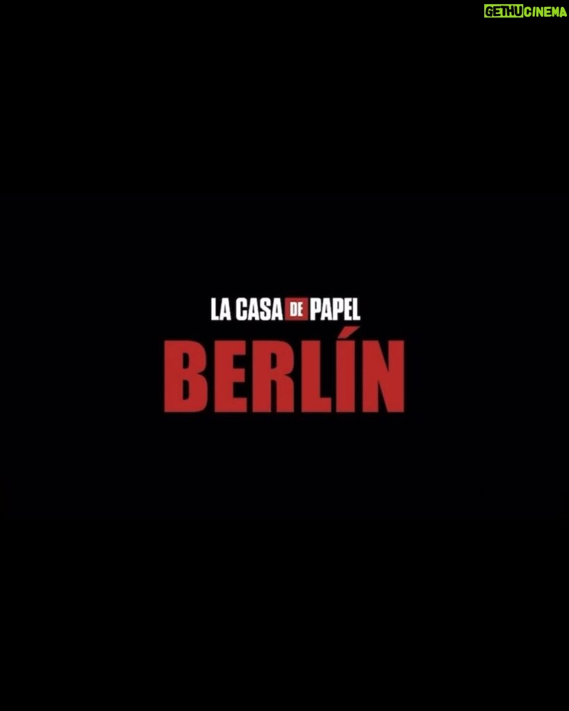 Pedro Alonso Instagram - 🔥🚀 here we go, my dear @alexpinaoficial De los creadores de “La casa de papel”, a “Berlín” con todo al fuego, queridos🔥🐲@vancouvermediaproducciones