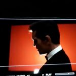 Pedro Alonso Instagram - #berlinnetflix Por momentos “lo veo y luego de pronto, no lo creo”. Cada vez ahí, es por “cosas de la cabeza”. La cabeza, ese órgano prodigioso, secuestrado tantas y tantas veces por un mono parlanchín que se empeña siempre en explicarnos hasta el más mínimo detalle. Ese mono. Tan distinto al mono genuino. Aquel que aún puede encontrarse si uno se pierde bien adentro de la selva vestido para la ocasión con un smokin. Arnado únicamente con ganas de seguir al tambor, comer del fruto prohibido y sin pensar ni una décima en los pobres y alienantes términos de lo que está bien. O está mal. Así que ni una concesión contigo, monito loco, impostor del verdadero mono, mi auténtico hermano. Ni una tregua. Prepárate porque ya solo toca ponerse a bailar. Como si no hubiese un mañana. Y además ligeros. Más ligeros. Cada vez más ligeros. Y en canal. 🦧🌋🌶🕺🏼 At times "I see it and then suddenly I don't believe it". Every time, it's because of "things in the head". The head, that prodigious organ, kidnapped so many times by a chattering monkey who always insists on explaining to us even the smallest detail. That monkey. So different from the genuine monkey. The one that can still be found if you get lost deep in the jungle, dressed for the occasion in a tuxedo. Armed only with the desire to follow the drum, eat the forbidden fruit and not give a tenth of a thought to the poor, alienating terms of what is right. Or wrong. So not a concession with you, you crazy little monkey, impostor of the real monkey, my real brother. Not a truce. Get ready because now it's just time to dance. Like there's no tomorrow. And light too. Lighter. Lighter and lighter. And in the channel.