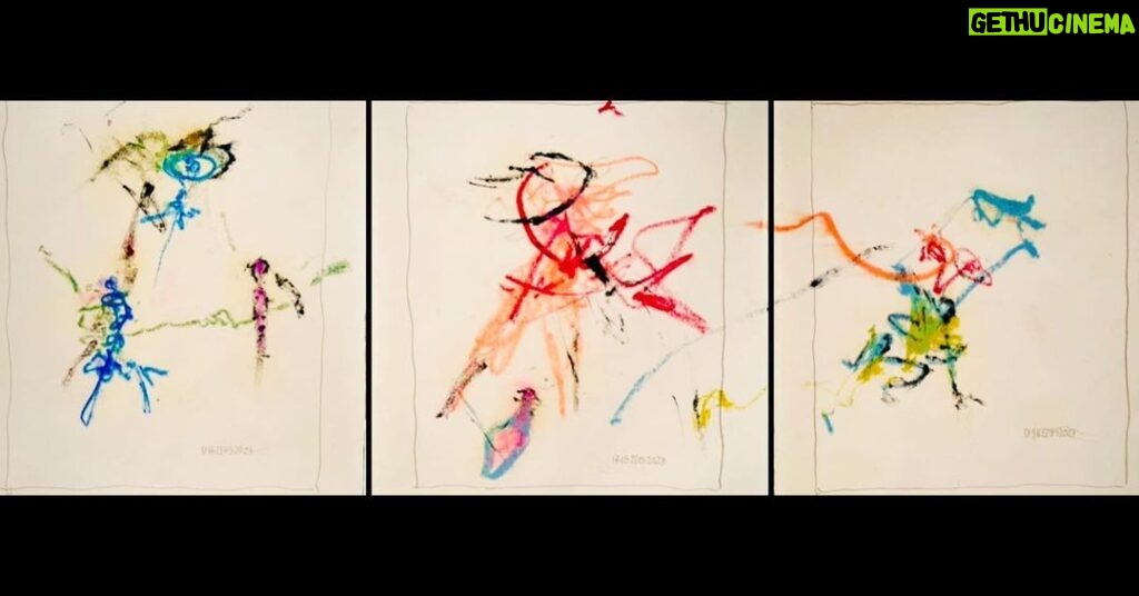 Pedro Alonso Instagram - À bout de souffle #berlín (tríptico con oil stick,grafito y purpurina sobre papel) #yacasi ohmmmmmmmmmn 🦦🔮🐝