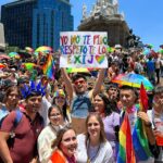 Pedro Figueira Instagram - Qué ilusos quienes pensaron que iban a poder bloquear tanto amor y color. 🌈🌈💖 Mexico City, Mexico