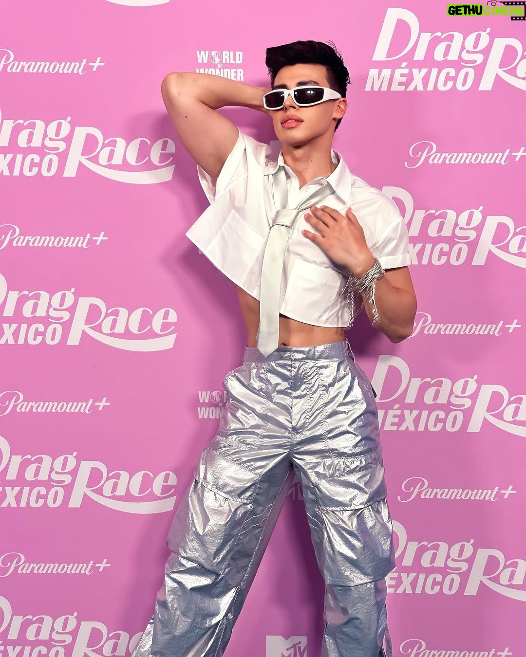 Pedro Figueira Instagram - DRAG RACE MEXICOOOOO 馃挅馃挅馃槶 Qu茅 emoci贸n 馃嚥馃嚱馃嚥馃嚱 Mexico City, Mexico