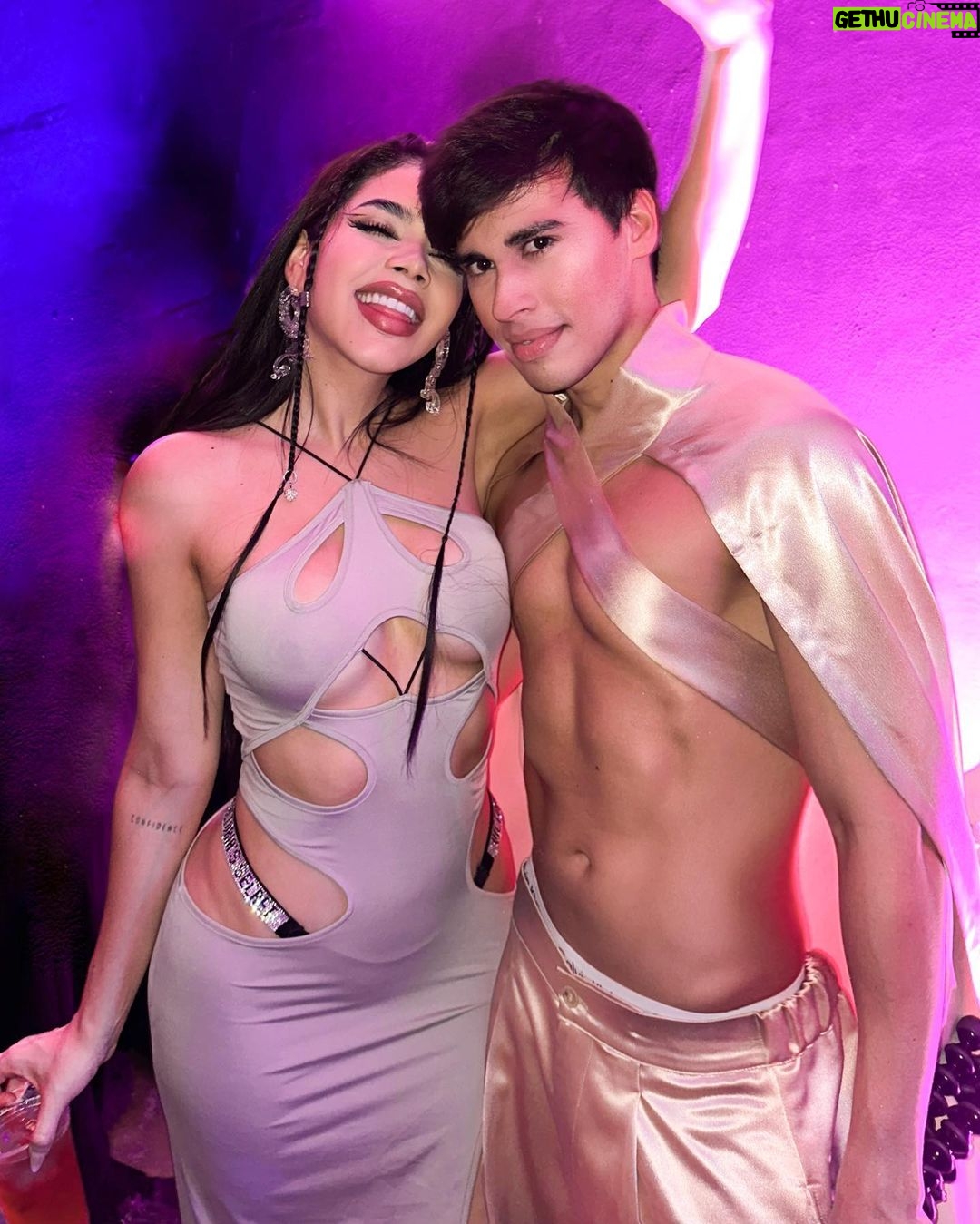 Pedro Figueira Instagram - K23⚡️ @keniaos 🖤