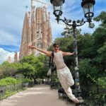 Pedro Figueira Instagram - Hoy fui a la iglesia ⛪️ (y no me quemé) ☺️🔥 Barcelona, Spain