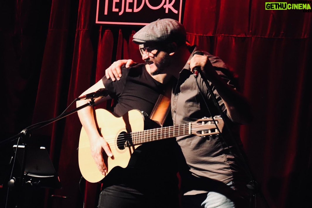 Pedro Guerra Instagram - Recuerdos de Ese Día en @forodeltejedor en CDMX. @miguelinzunza @leoelleon @eldavidaguilar @eoceransky @muerdomusica Amigos a los que quiero y admiro.