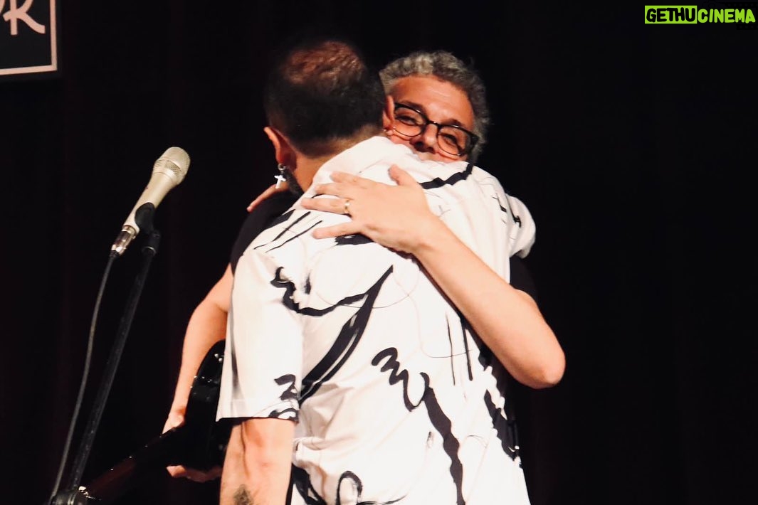 Pedro Guerra Instagram - Recuerdos de Ese Día en @forodeltejedor en CDMX. @miguelinzunza @leoelleon @eldavidaguilar @eoceransky @muerdomusica Amigos a los que quiero y admiro.