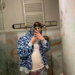 Pedro LaDroga Instagram - Tenemo gana de la 2a parte del TOUR de $K¥DRVG3.0 fka “Caixa De Brujas”?? ⚠️💫🔮 Empezamos en Septiembre x GRANADA & MADRID 🏴‍☠️kien se viene?? Y donde más kereis que toquemos unos conjuros?? 🌀🪞 Casa De Brujas