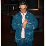 Pedro LaDroga Instagram - 💤till on my grinddd😮‍💨 aki un pokee🔝 de making off del ultimo videofilme “Si O No” 🪄🪞si nolohasvisto metete ya en el espejooo 📹 -🗓️Este sabado empieza la “NiGHTSHOTOUR” En VALENCIA con mirmano @falsogangster partiendo la @spook.club con mis xulakas @kenyaracaile & @kitty.110 😭🖤 suskiero ve a tos alli, LiveShow + DjSet despues 💫🫡🔥 📸x @soniabaileey & @eduandgabi WorldWide