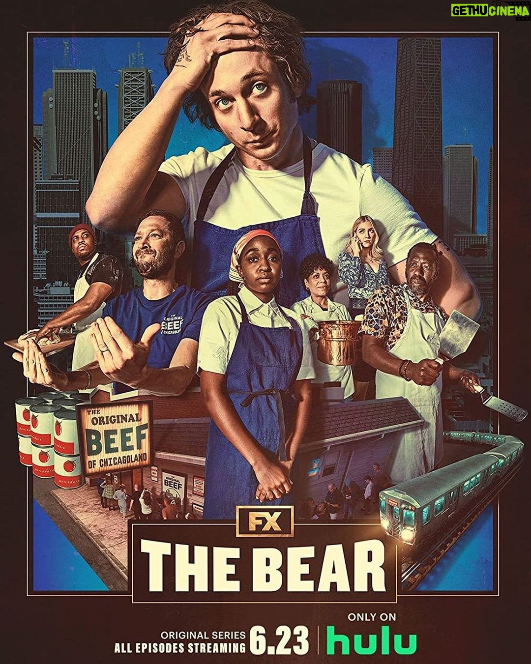 Pedro Pascal Instagram - Inspiration can you help you through the darkness so thank you to my pal @chrisstorer for putting his blood sweat tears and then some into this bad ass and brilliant tv show @thebearfx (Shout out to my @lizacolonzayas for always showing how to get it done).