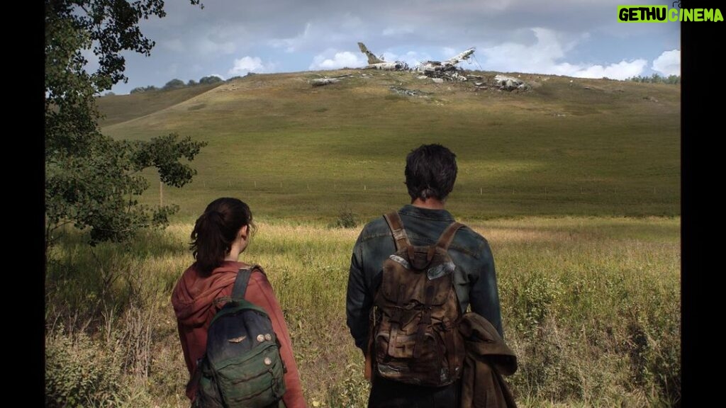 Pedro Pascal Instagram - “I got you, baby girl.” The @hbo adaptation of #TheLastofUs is in production. @playstation @naughty_dog_inc #TLOUDay #HappyBirthdayJoel