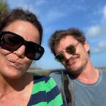 Pedro Pascal Instagram - All we need is ❤️. Nada mas. Feliz año babies 😘