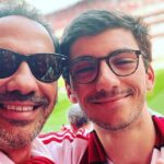 Pedro Ribeiro Instagram - Uma festa imensa. O Benfica é uma ideia maravilhosa que une milhões de pessoas. País e filhos, por exemplo. Viva o Benfica! O campeão voltou. #dameo39