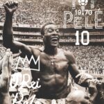 Pelé Instagram - “Tem sempre alguém lá fora tentando ser melhor que você, treinando mais do que você.” Pelé tinha mais do que somente um talento nato no futebol. Ele tinha uma ética profissional que correspondia. Sem ela, não existiria o Rei Pelé. Se você quer ser como o GOAT, você deve se esforçar como o GOAT. Novos produtos - @Rootsoffight x Pelé | Compre agora em pele10.org Link na bio #RootsofFight #KingPele #KnowYourRoots . “There is always someone out there getting better than you by training harder than you.” Pelé had more than a god given talent for football. He had the work ethic to match. Without that, there would be no King Pelé. If you want to be like the GOAT, you have to work like the GOAT. New Arrival - @Rootsoffight x Pelé | Shop now at pele10.org Link in bio #RootsofFight #KingPele #KnowYourRoots