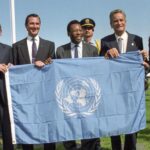 Pelé Instagram - Hoje é o Dia Mundial do Meio Ambiente. Falando nisso, você sabia que Pelé foi embaixador da Boa Vontade da ONU para o Meio Ambiente na Eco 92? Eis algumas fotos da época para lembrarmos do Rei lutando por essa causa fundamental. A Pelé Foundation envia sua mensagem de paz. Assim como Pelé, acreditamos que podemos construir um mundo sustentável em respeito às futuras gerações. . Today is World Environment Day. Speaking of which, did you know that Pelé was a UN Goodwill Ambassador for the Environment at the Earth Summit in 1992? Here are some photos from that time to remember the King fighting for this fundamental cause. The Pelé Foundation sends its message of peace. Just like Pelé, we believe that we can build a sustainable world with respect for future generations.