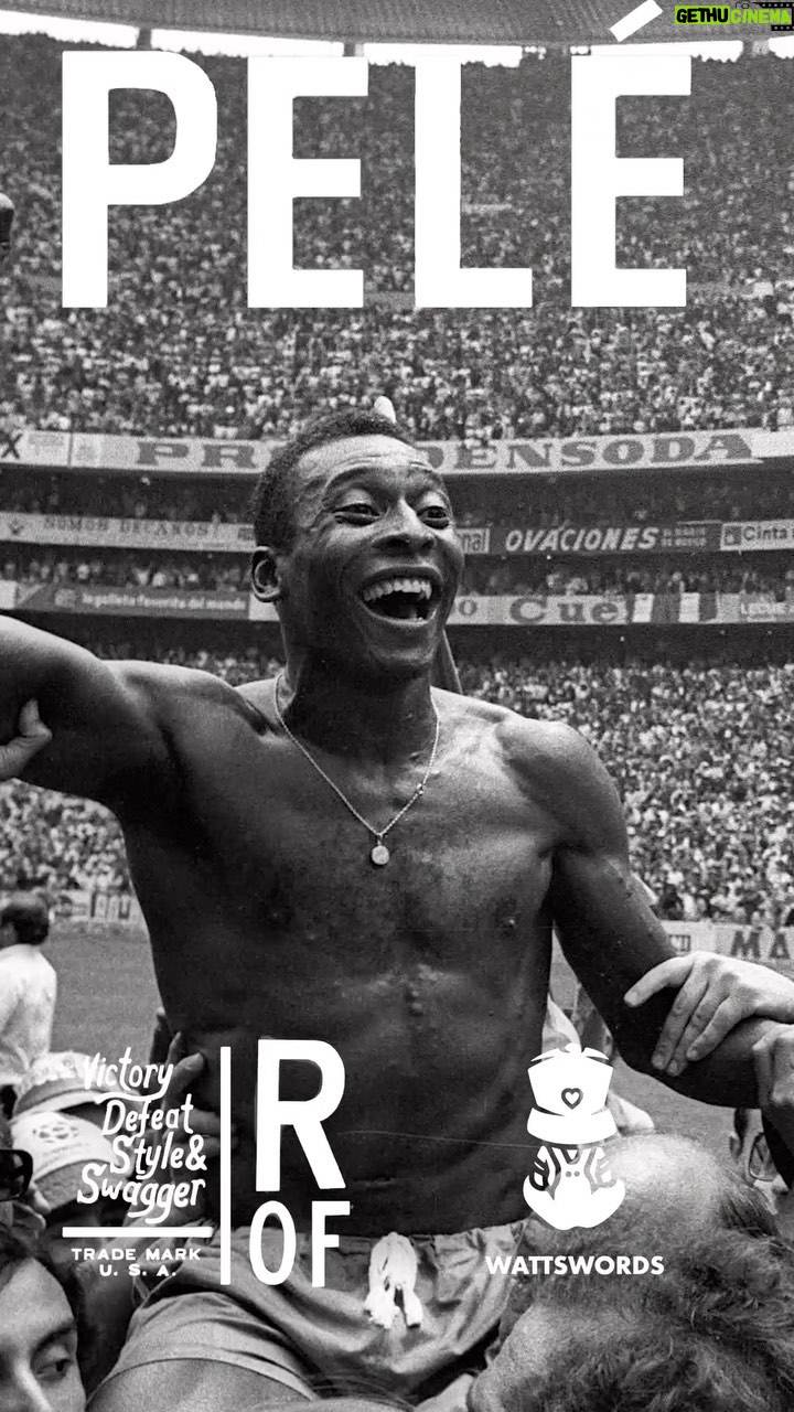 Pelé Instagram - É isso! Estamos a apenas um dia do início do maior evento do mundo! Eu e meus parceiros da @rootsoffight temos muitas surpresas emocionantes chegando no próximo mês. Então, fique atento e aproveite a maior festa do futebol! Obrigado @dwattswords e @mrkevinkane por esta peça incrível. #RootsofFight #KnowYourRoots . This is it, we are just one day away from the start of the greatest event in the world! Myself and my partners @rootsoffight have a lot of exciting things coming over the next month, stay tuned and enjoy the festival of football! Thank you @dwattswords & @mrkevinkane for this amazing piece. #RootsofFight #KnowYourRoots