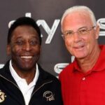 Pelé Instagram - Eram muito mais que bons amigos. Rei Pelé chamava Beckenbauer de irmão. Parceiros de time, quando jogaram juntos no New York Cosmos, as duas lendas nutriram uma linda e rara amizade, ao longo de toda a vida. Essa é uma despedida difícil para quem ama o futebol. Todavia, esperamos que seja um lindo reencontro no céu. Obrigado por tudo, @franzbeckenbauer. . They were much more than good friends. King Pelé called Beckenbauer his brother. Team partners, when they played together for the New York Cosmos, the two legends nurtured a beautiful and rare friendship throughout their lives. This is a difficult farewell for anyone who loves football. However, we hope it will be a beautiful reunion in heaven. Thanks for everything, Beckenbauer.