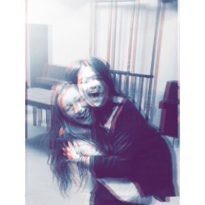 Pelin Abay Instagram - 🙆🙆💛