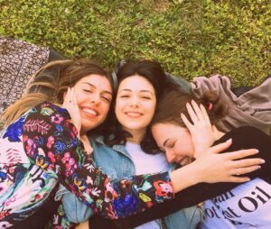 Pelin Abay Instagram - 💛✨