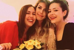 Pelin Abay Instagram - ''Kalbimdeki pıt pıtlar'' onuncu eylül - 🤹🏻‍♀️