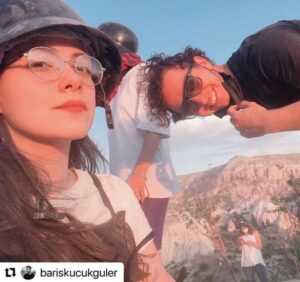 Pelin Abay Instagram - 🛵🕺🏻