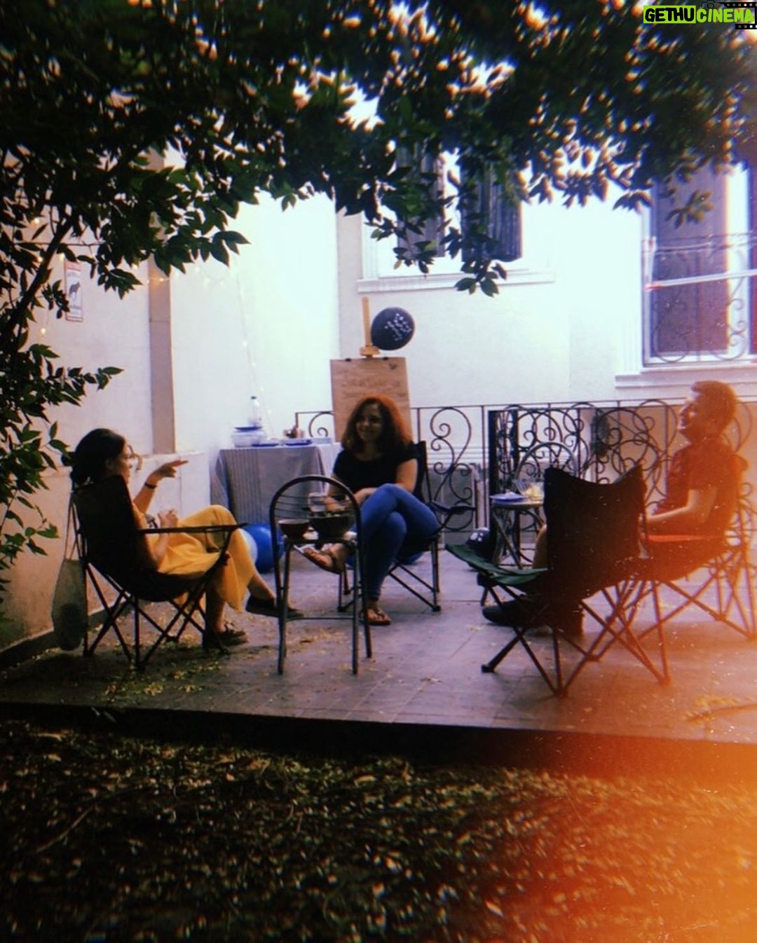 Pelin Abay Instagram - İyi bir personal space ha? ❤️🩹