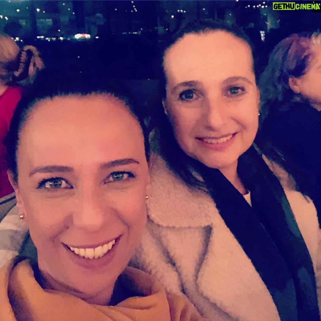 Pelinsu Pir Instagram - Çok sevdiğim doğrudur 😘❤️@rozethubes